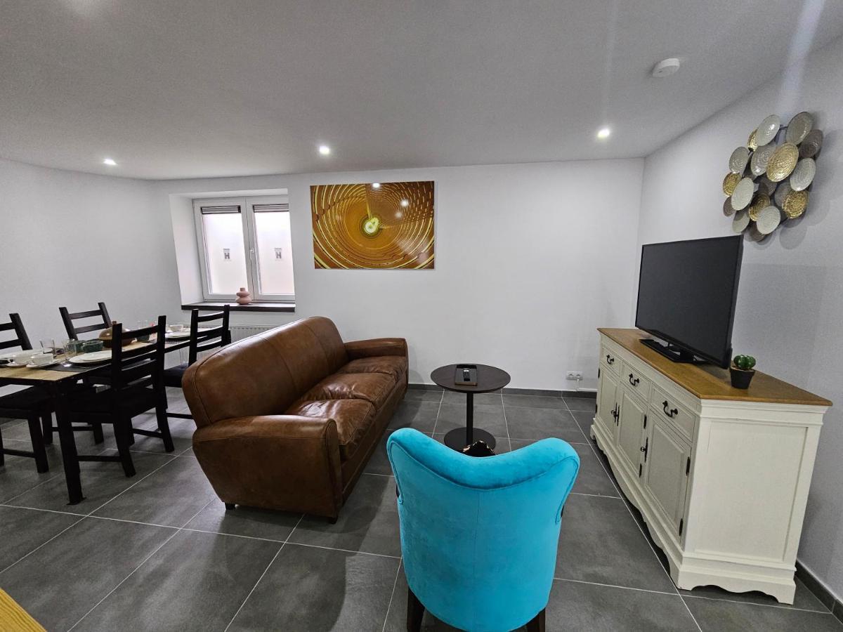 Trazegnies Aparthotel Courcelles